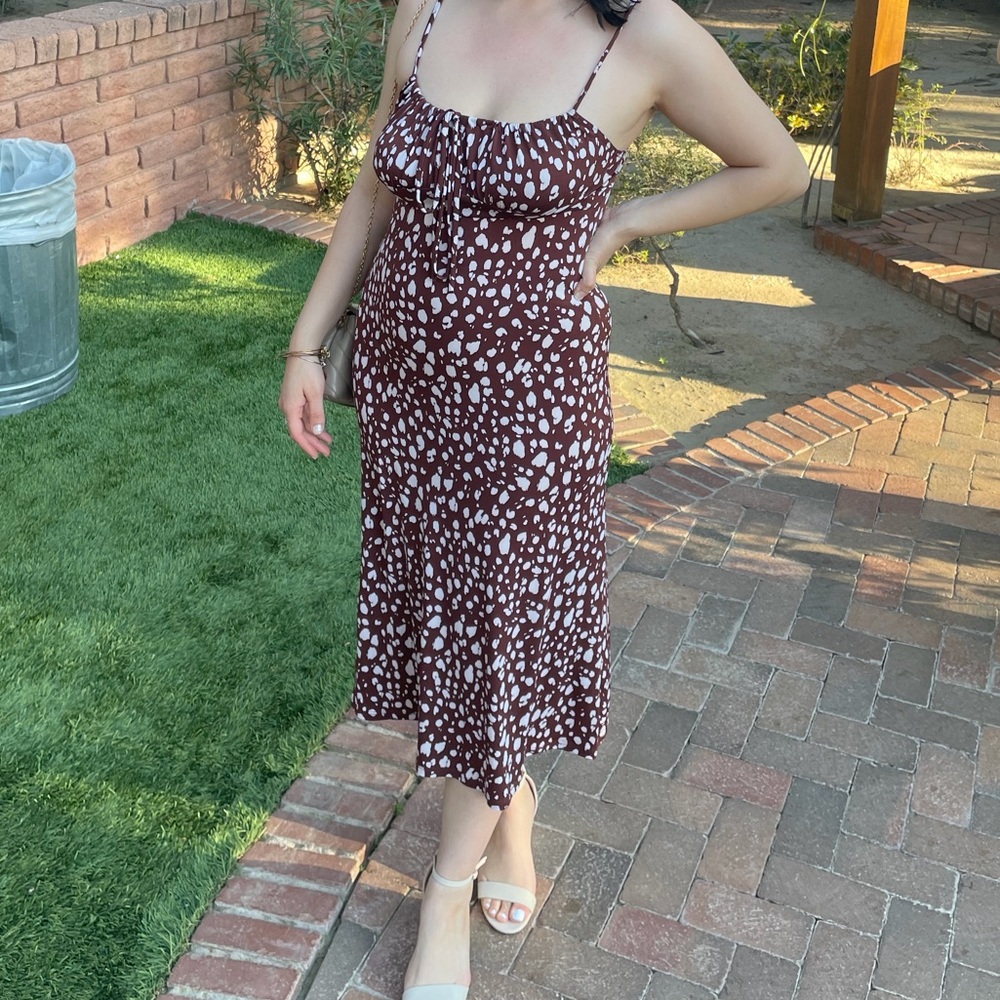 Elegant Brown Spotted Dress